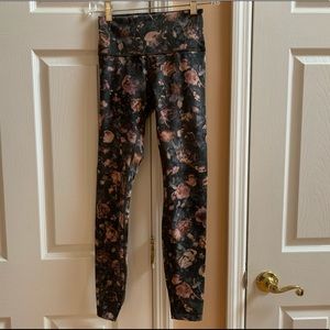 Lululemon Wunder Under Full Length Leggings